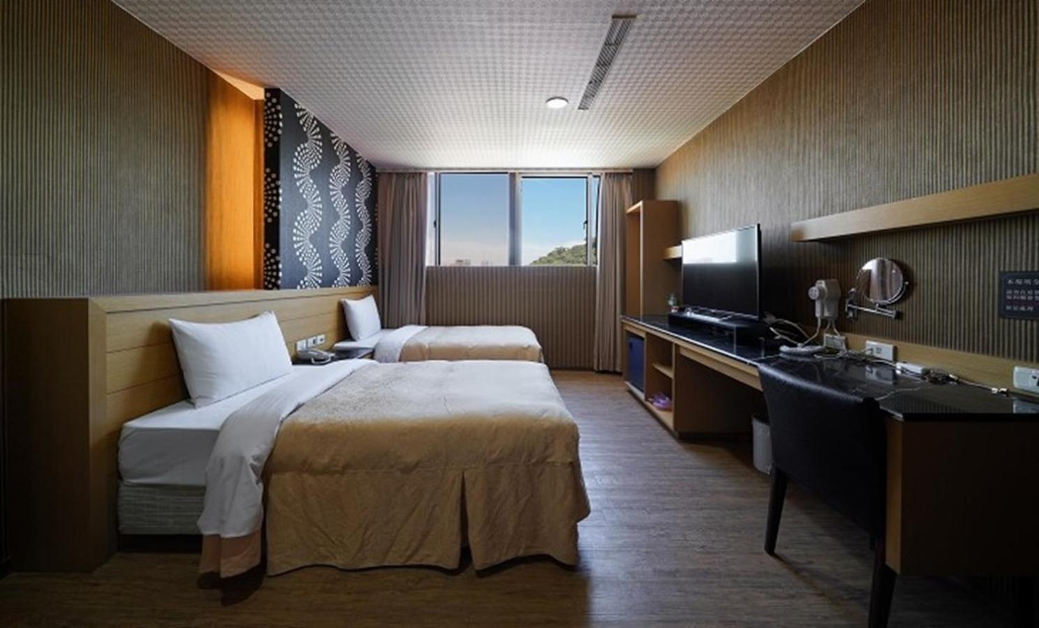 Hua Xiang Hotel -Zouying Гаосюн Экстерьер фото