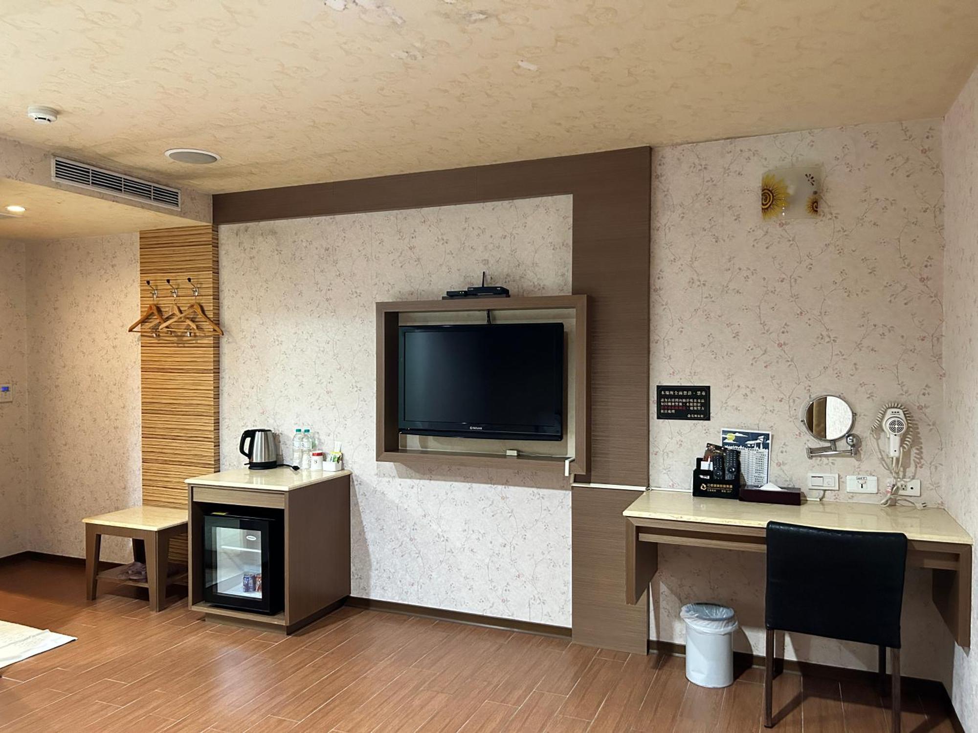 Hua Xiang Hotel -Zouying Гаосюн Экстерьер фото